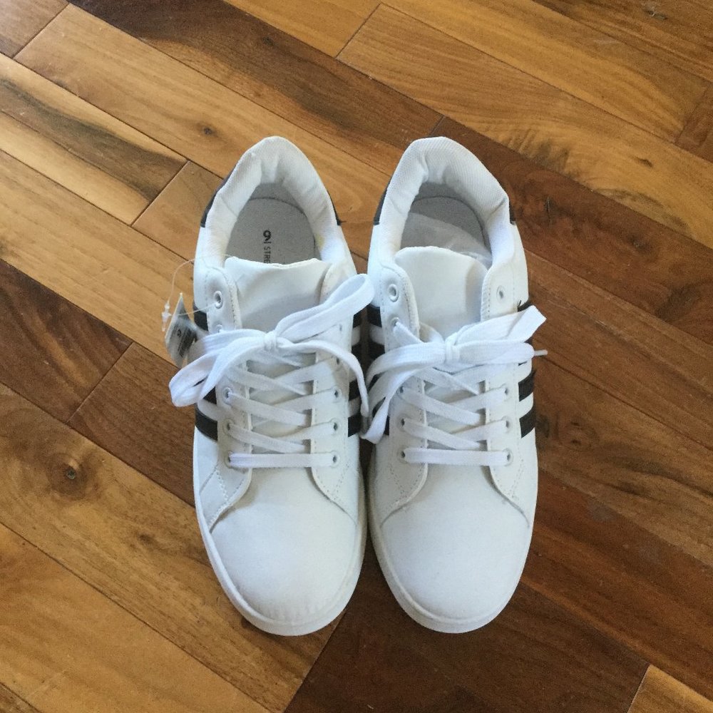 NWT Streetwear Society sneakers